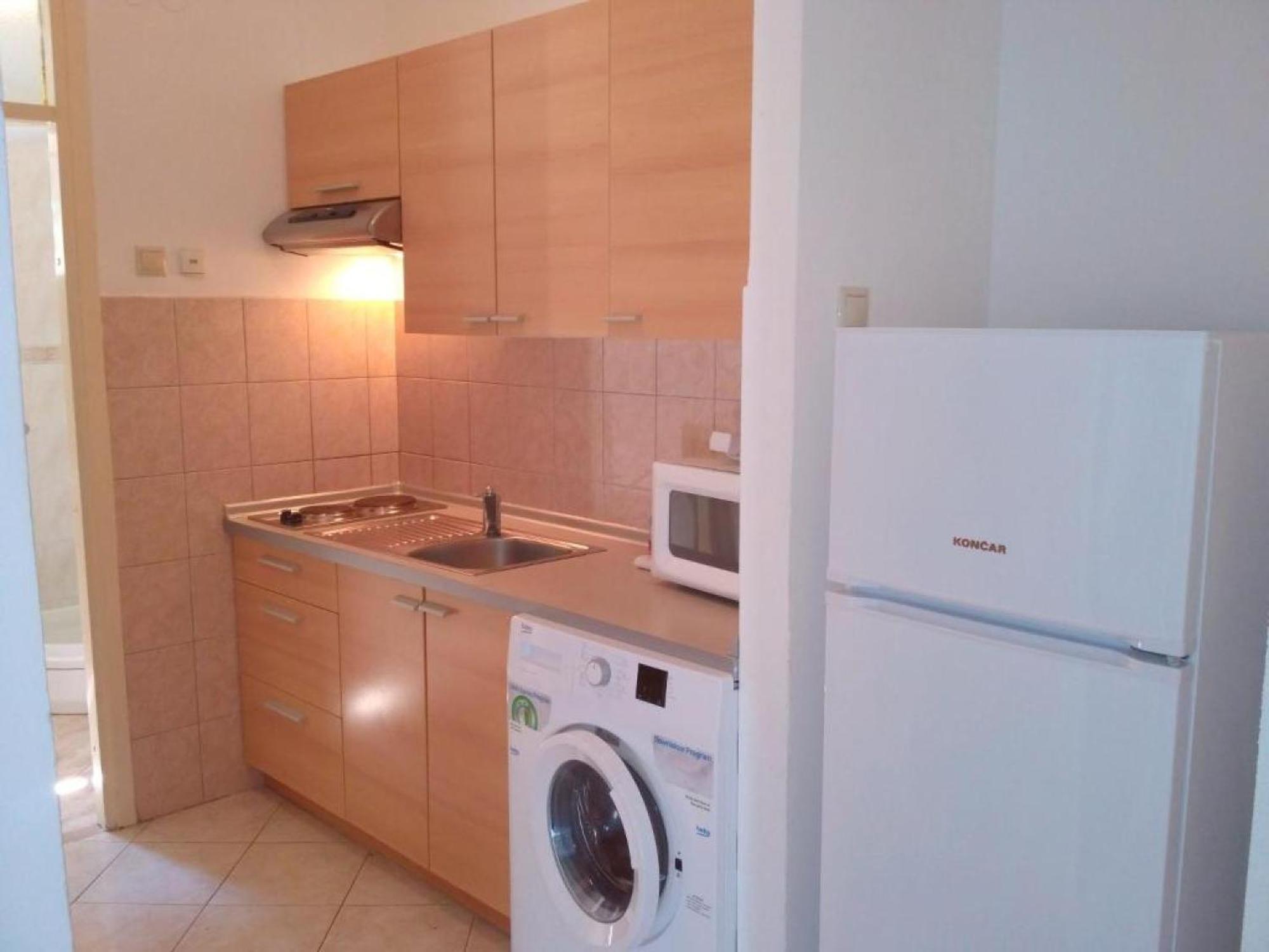 Lumbarda Resort Apartments Екстериор снимка