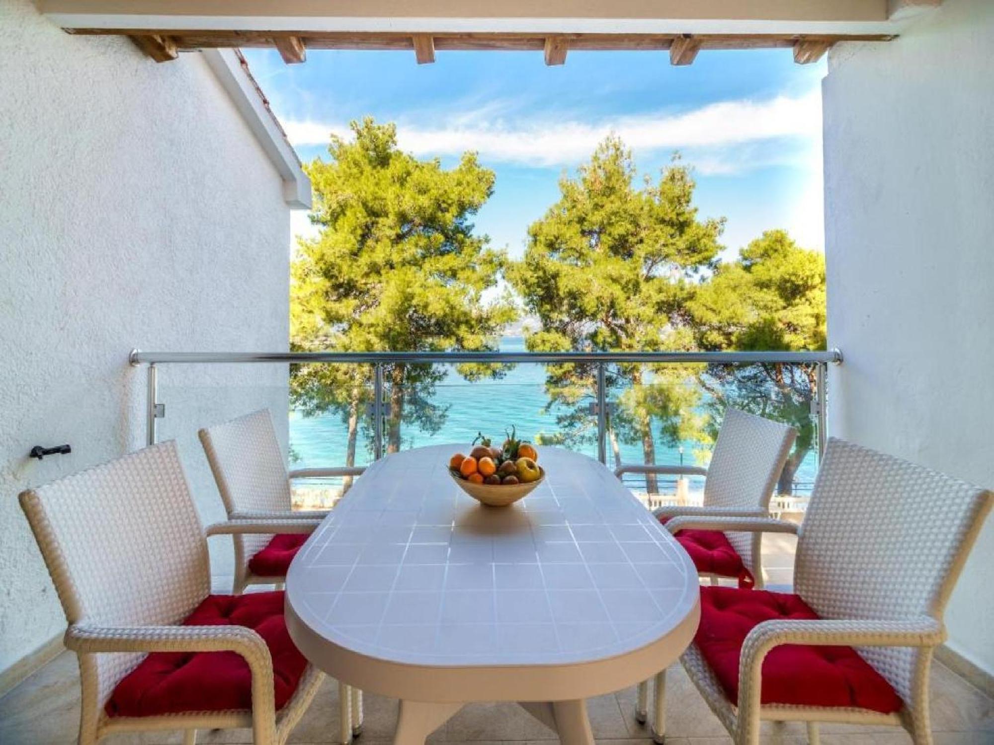 Lumbarda Resort Apartments Екстериор снимка