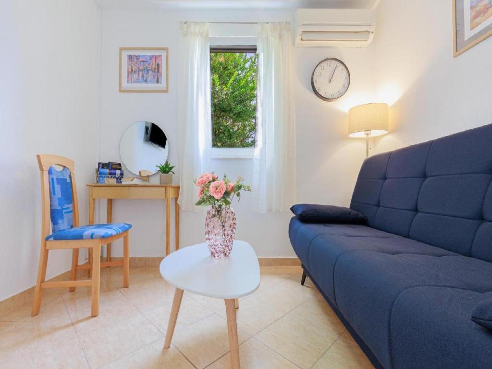 Lumbarda Resort Apartments Стая снимка